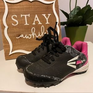 Easton cleats size 11 girls